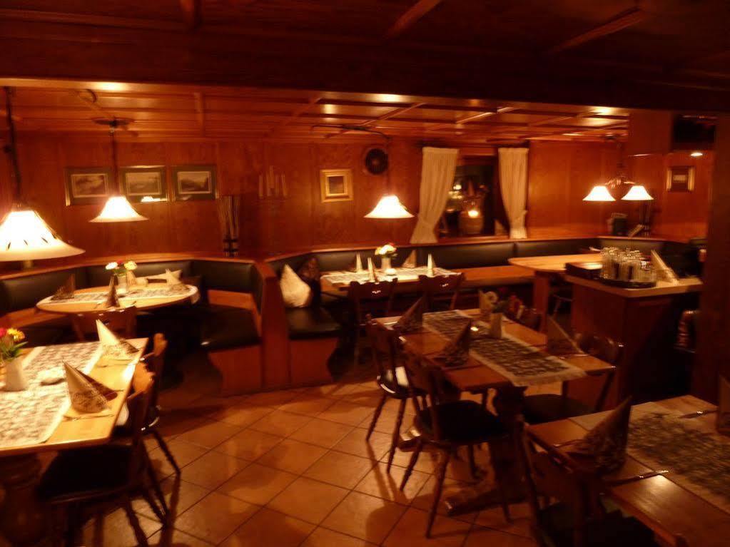 Hotel Dreikoenig & Restaurant Seegourmet Гагнау Екстер'єр фото