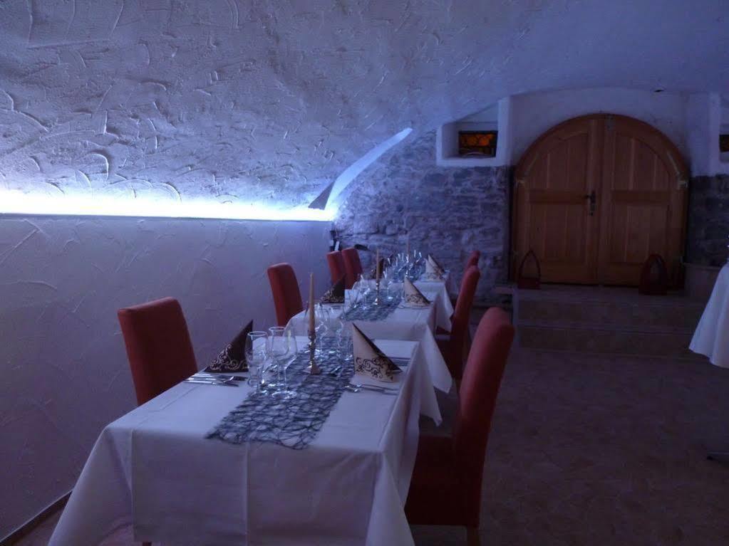 Hotel Dreikoenig & Restaurant Seegourmet Гагнау Екстер'єр фото
